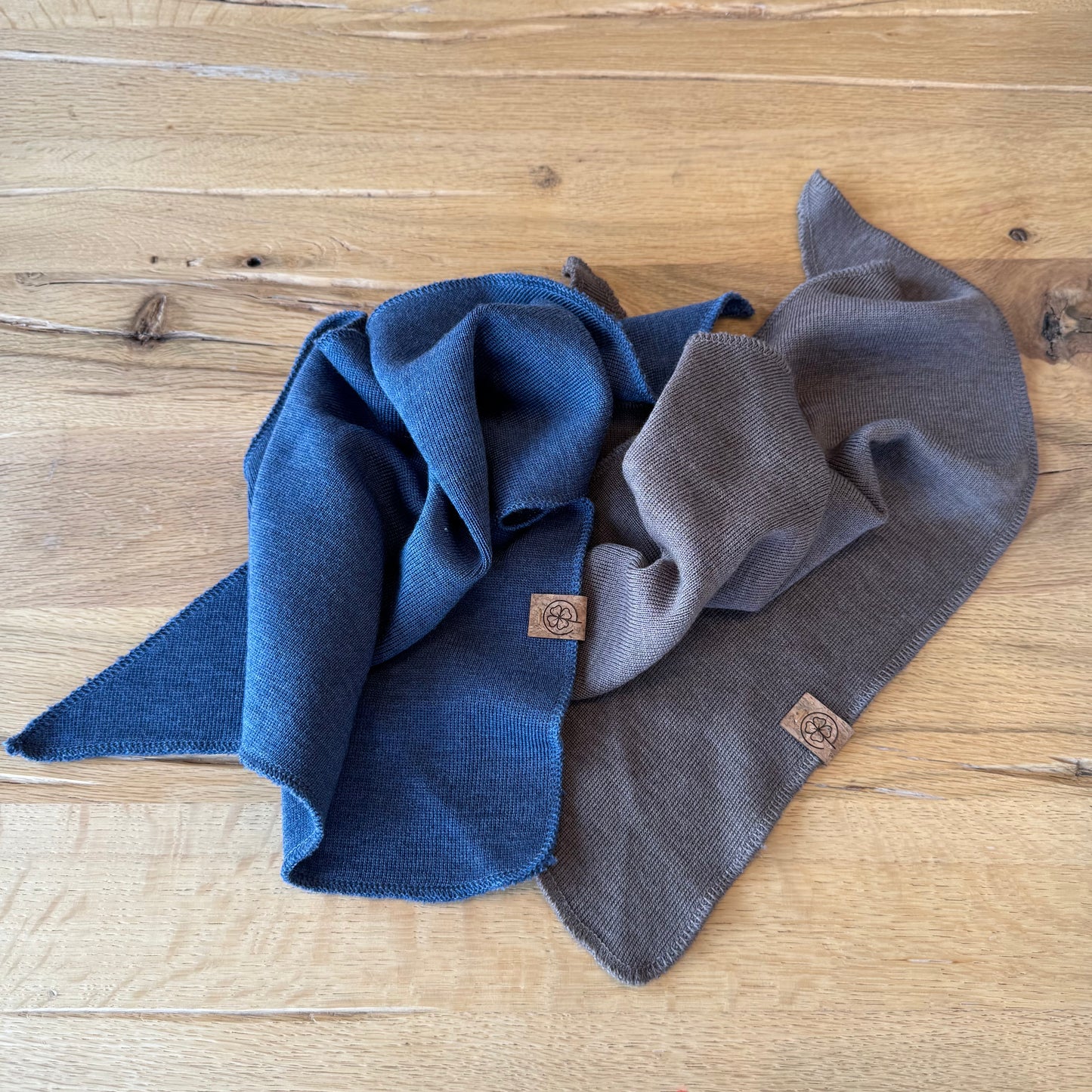 „Glücks-Tuch“ aus Wollstrick - Tausendglück